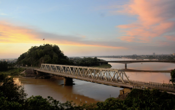 Cầu Hàm Rồng