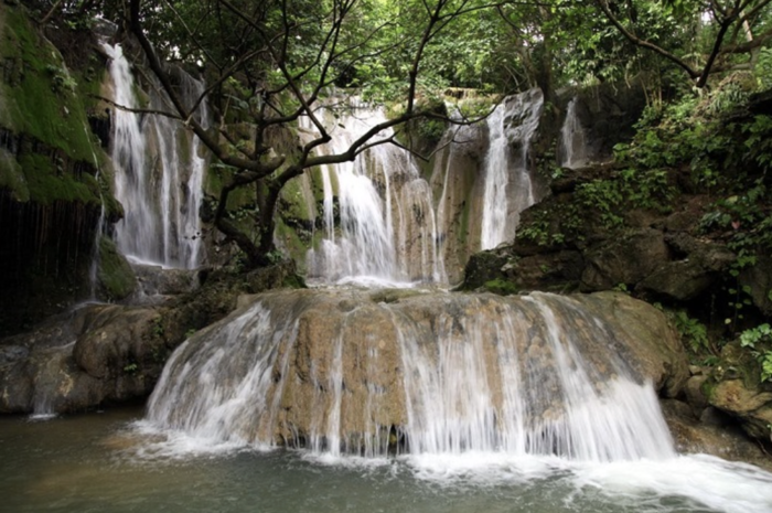 Vẻ đẹp hoang sơ thác Voi Thanh Hoá