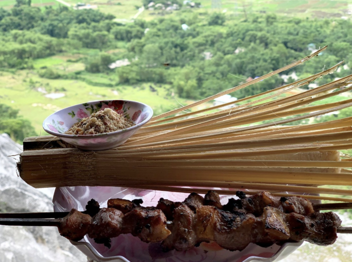 Thịt lợn rừng - Món ăn đặc sản Pù Luông