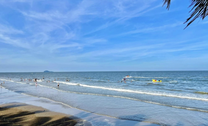 Bãi biển Thanh Hoá - Hải Tiến